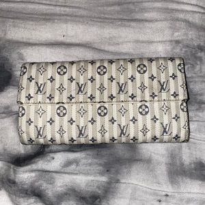 Vintage Louis Vuitton White Wallet